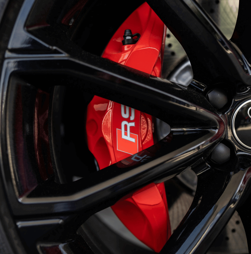 brake failure alerts keep EV drivers safe behind the wheel